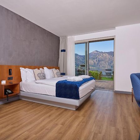 Hotel Castello Lake Front Malcesine Zewnętrze zdjęcie