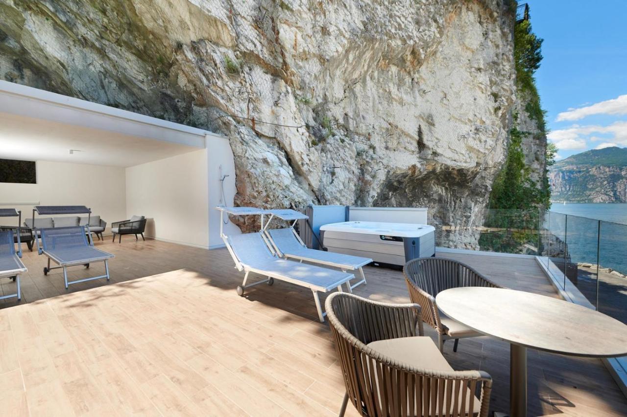 Hotel Castello Lake Front Malcesine Zewnętrze zdjęcie