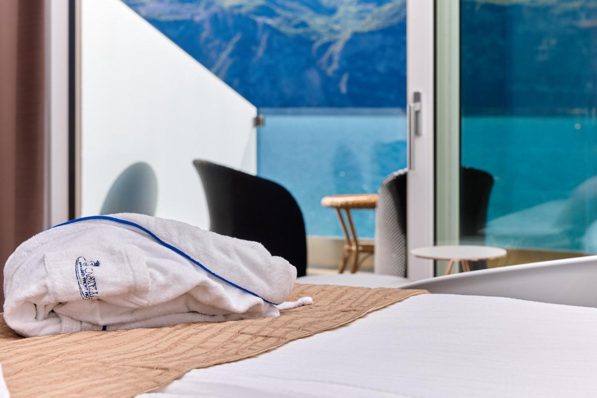 Hotel Castello Lake Front Malcesine Zewnętrze zdjęcie