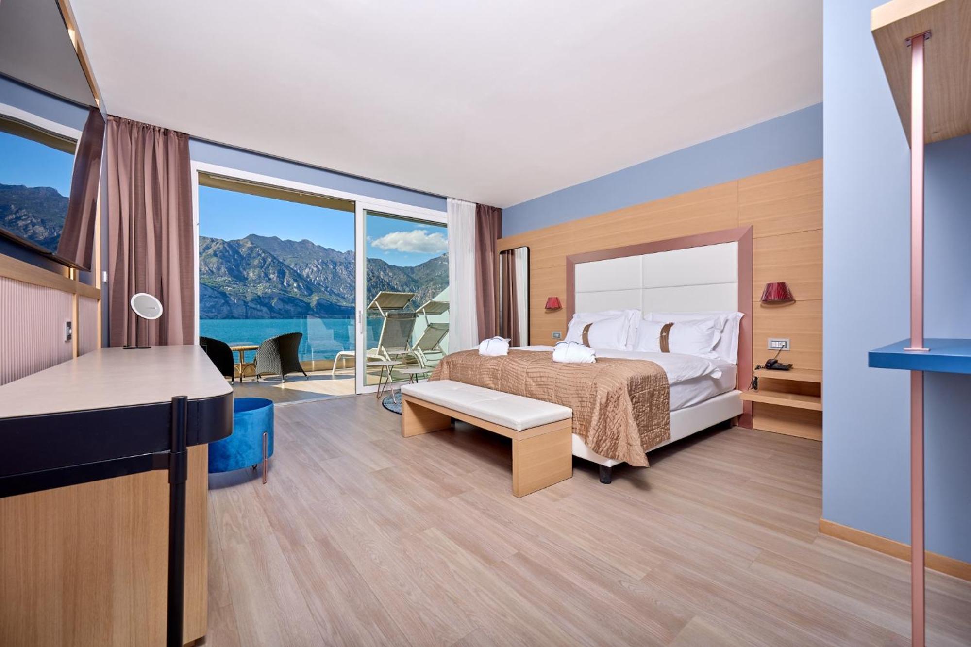Hotel Castello Lake Front Malcesine Zewnętrze zdjęcie