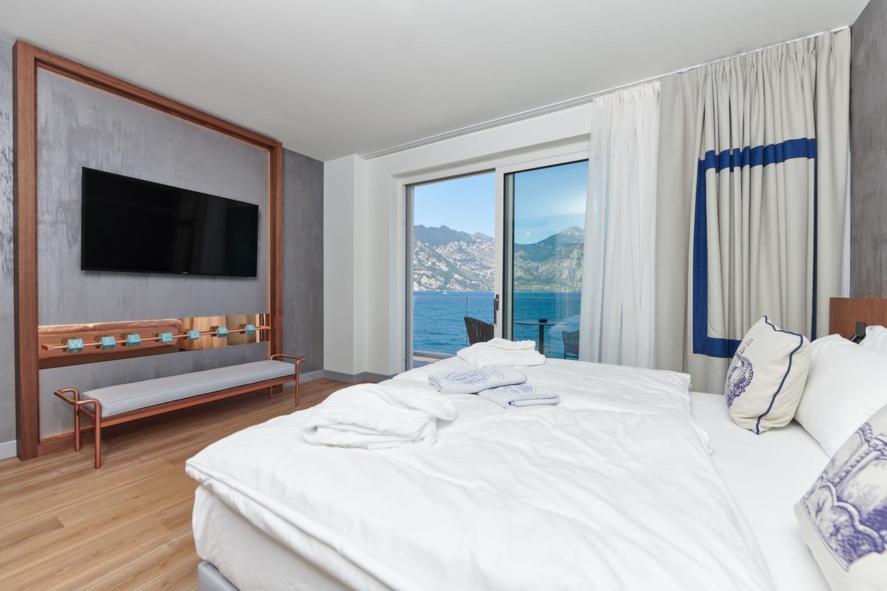 Hotel Castello Lake Front Malcesine Zewnętrze zdjęcie